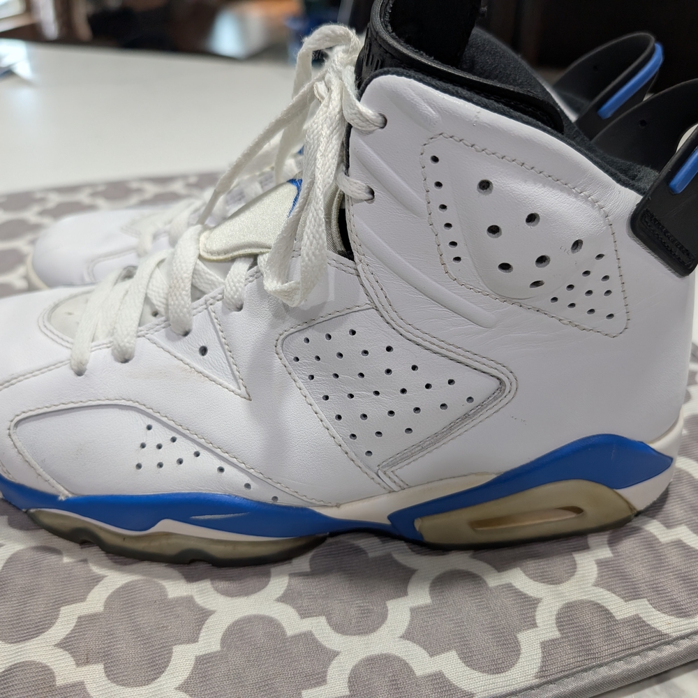 Jordan 6 Retro Racer Blue - Picture 9 of 10